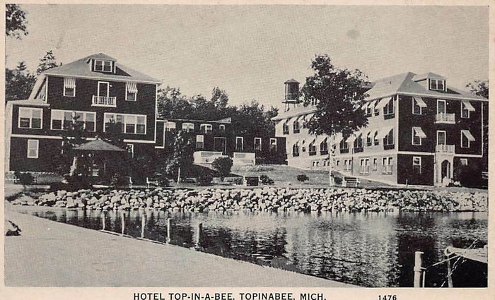 Hotel Top-In-A-Bee - Vintage Postcard